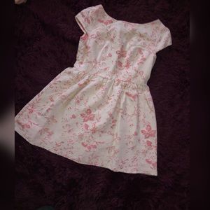 Pink Floral dress from London Boutique Dahlia’s